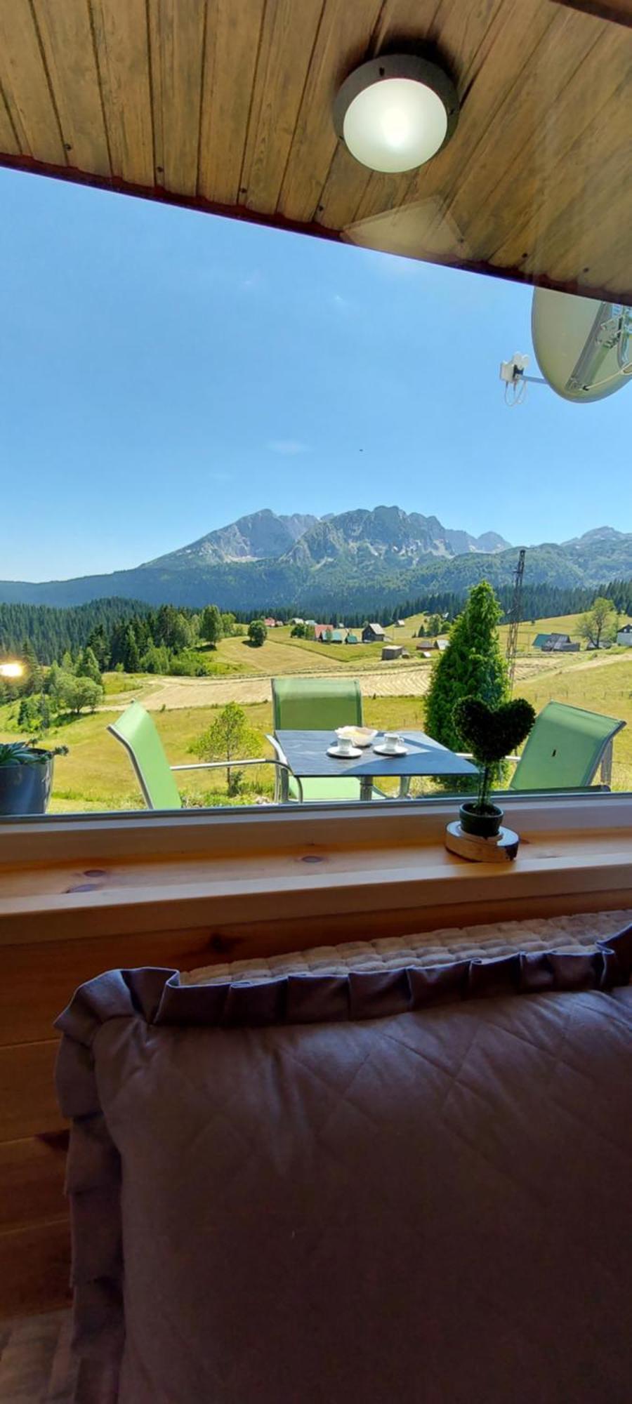 Durmitorske Vile Zabljak  Bilik gambar